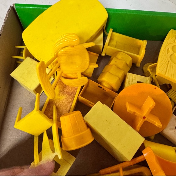 Yellow and Blue Kids Toy Set dollhouse furniture miniatures vintage - Picture 9 of 15